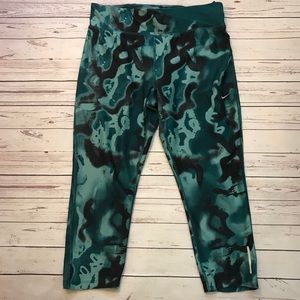 Nike Camouflage Capri Leggings